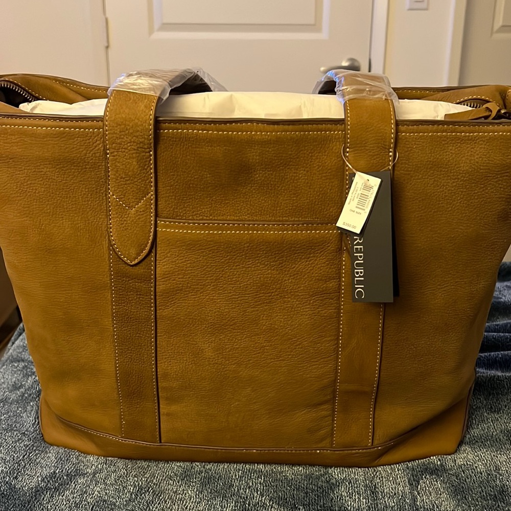 Banana Republic Leather Tote